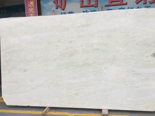 Luxury Royal White Onyx in China Market