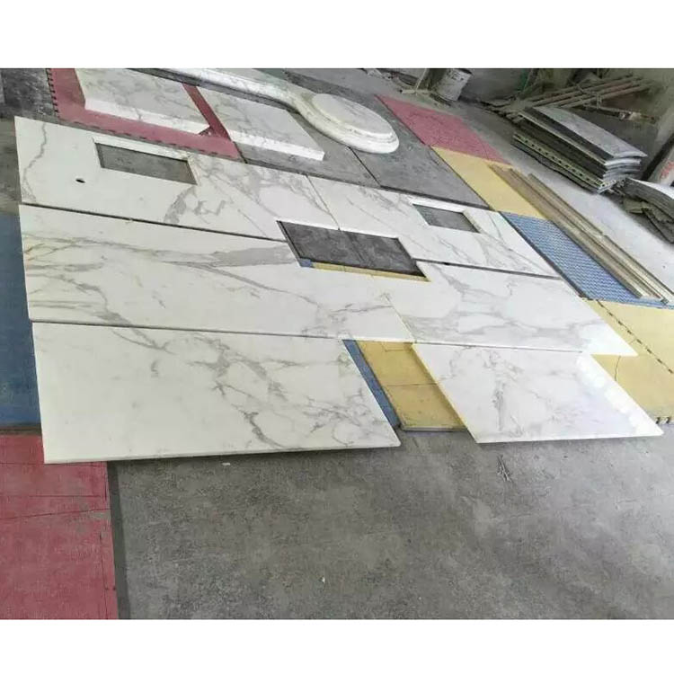 Different Size Carrara White Marble Tile