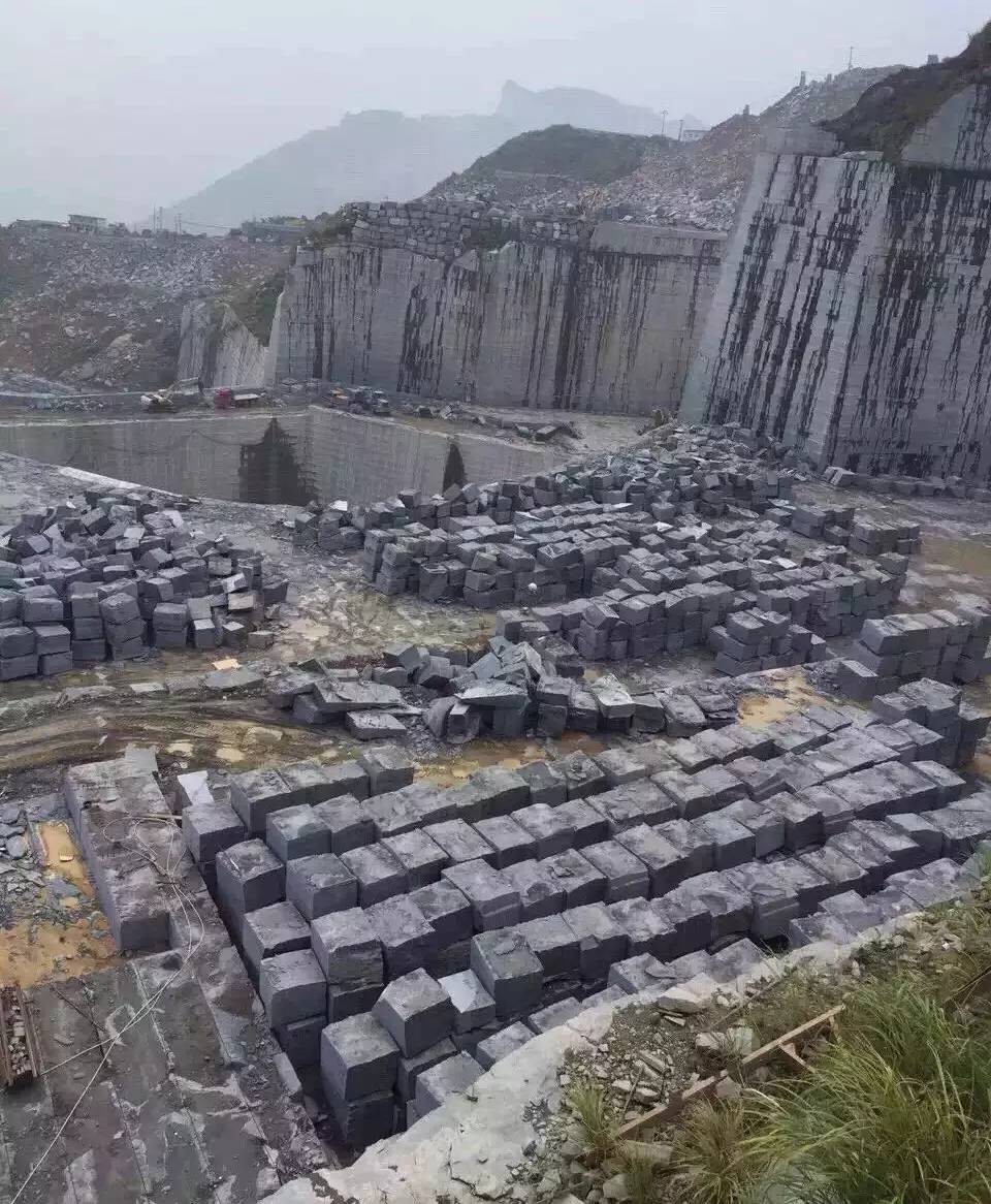 dark grey G654 factory in china.jpg
