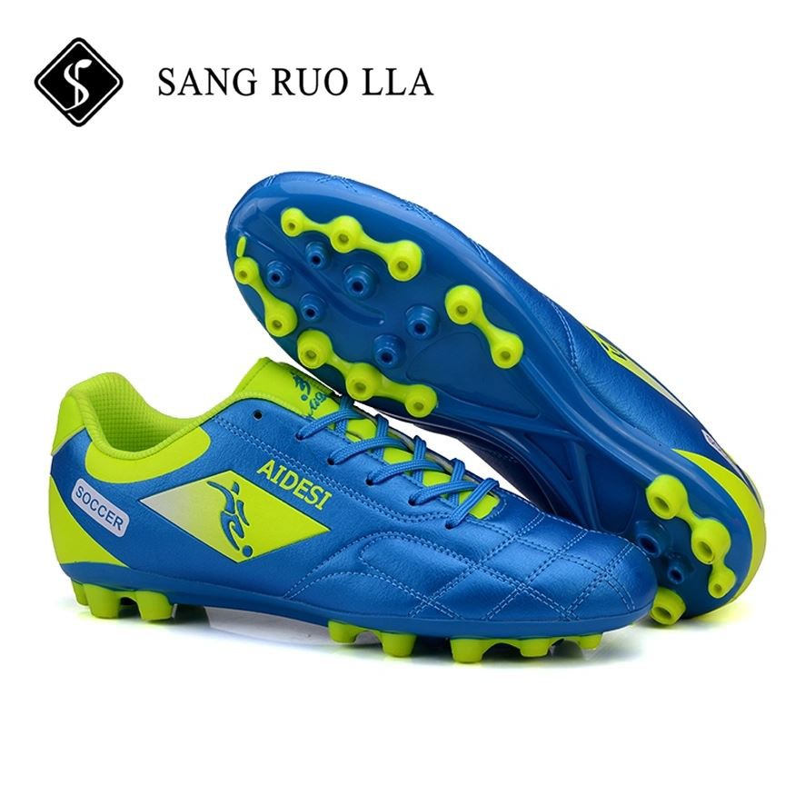 Soccer Shoes with TPU
