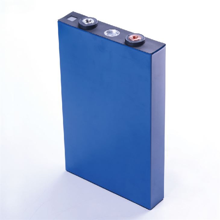 Correct charging method of lithium iron phosphate battery