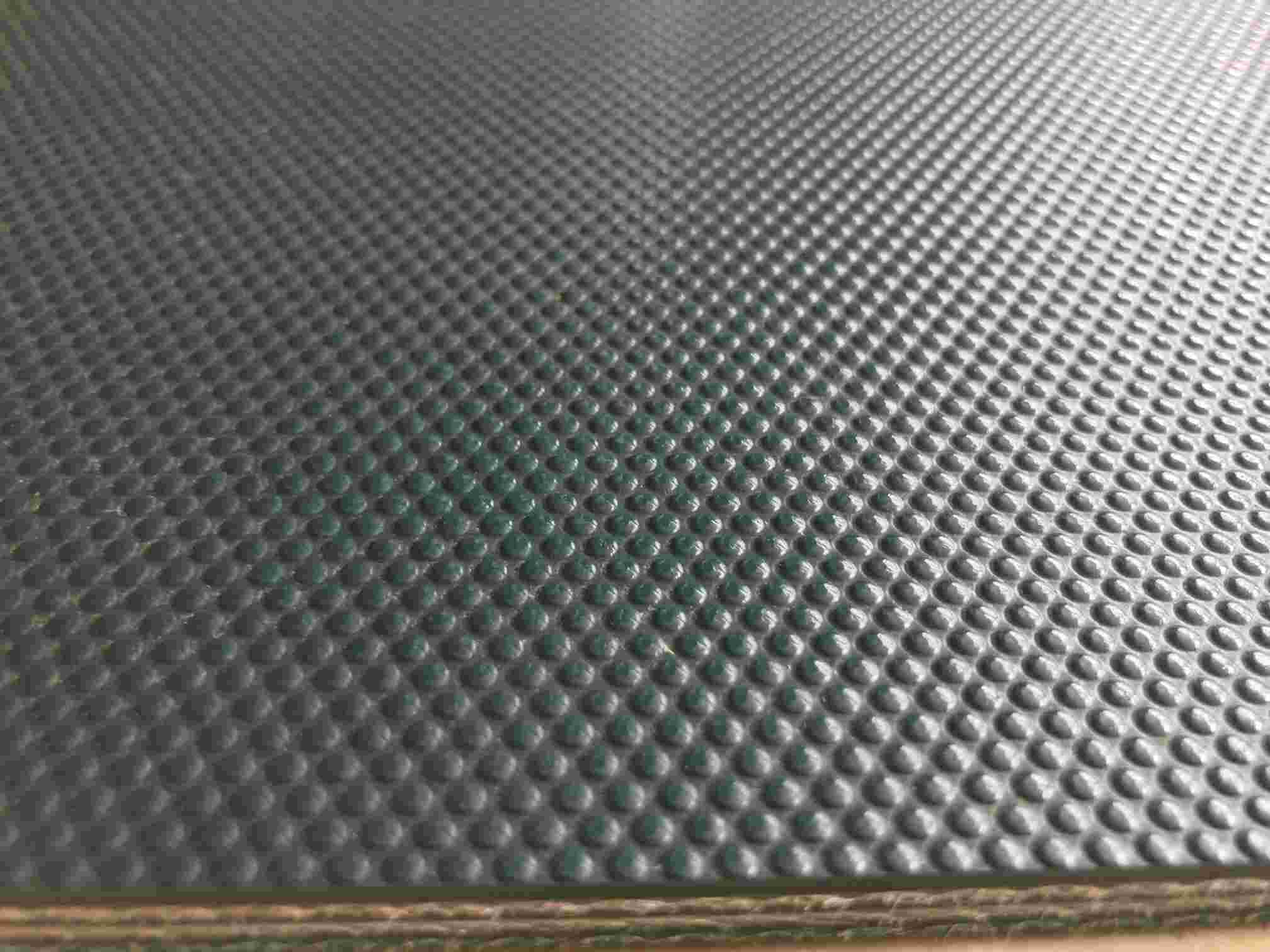 Round nipple pattern PVC conveyor belt for marble industry